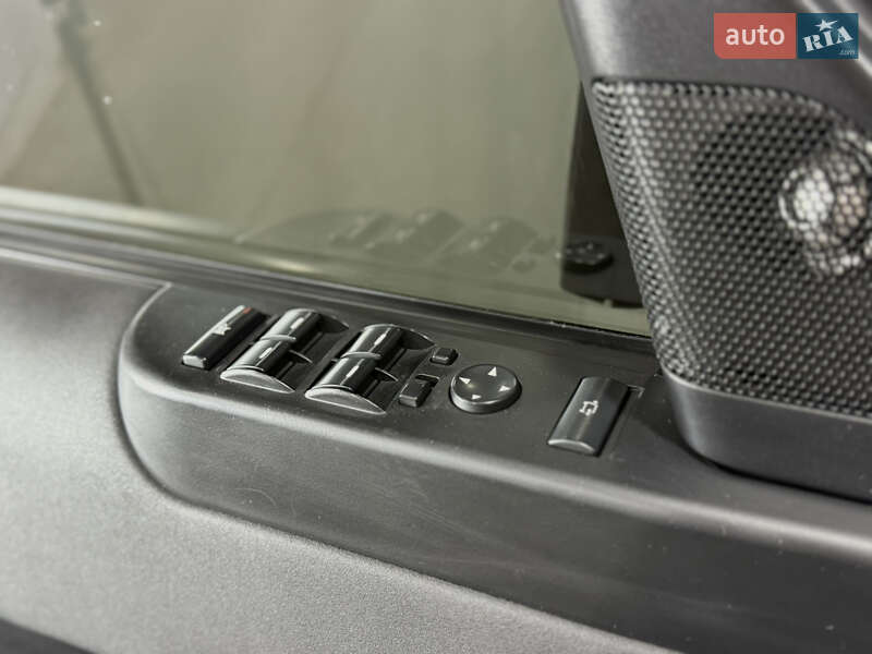 Внедорожник / Кроссовер Land Rover Range Rover 2010 в Одессе