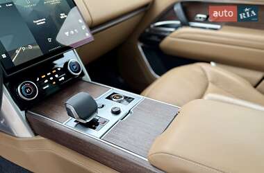 Внедорожник / Кроссовер Land Rover Range Rover 2023 в 