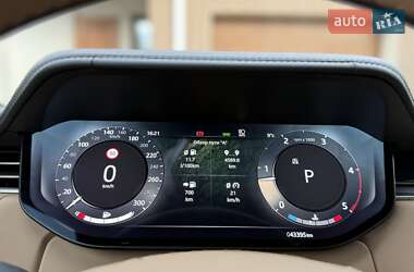 Внедорожник / Кроссовер Land Rover Range Rover 2023 в 