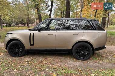 Позашляховик / Кросовер Land Rover Range Rover 2023 в  фото 32 Позашляховик / Кросовер Land Rover Range Rover 2023 в