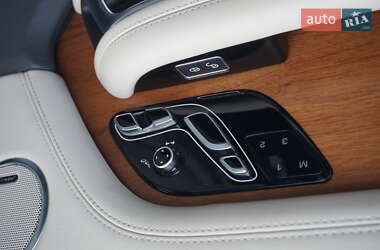 Внедорожник / Кроссовер Land Rover Range Rover 2019 в 