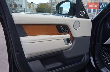 Внедорожник / Кроссовер Land Rover Range Rover 2019 в 