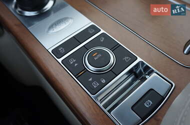 Внедорожник / Кроссовер Land Rover Range Rover 2019 в 