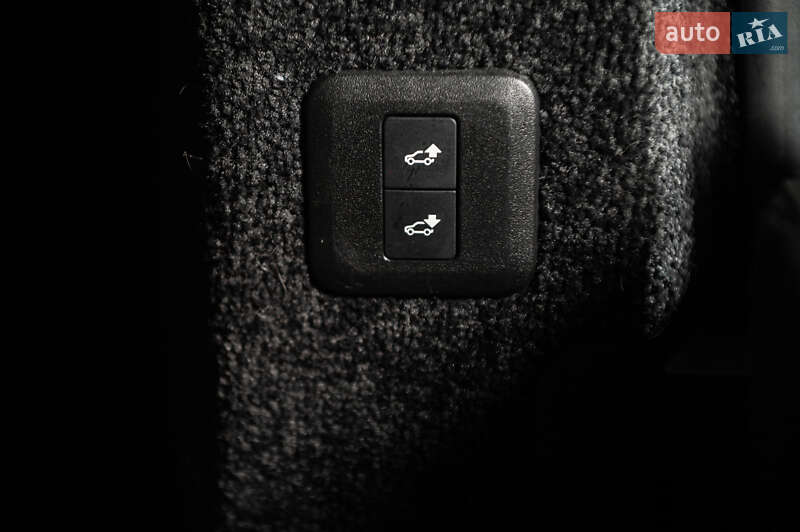 Внедорожник / Кроссовер Land Rover Range Rover 2018 в Одессе