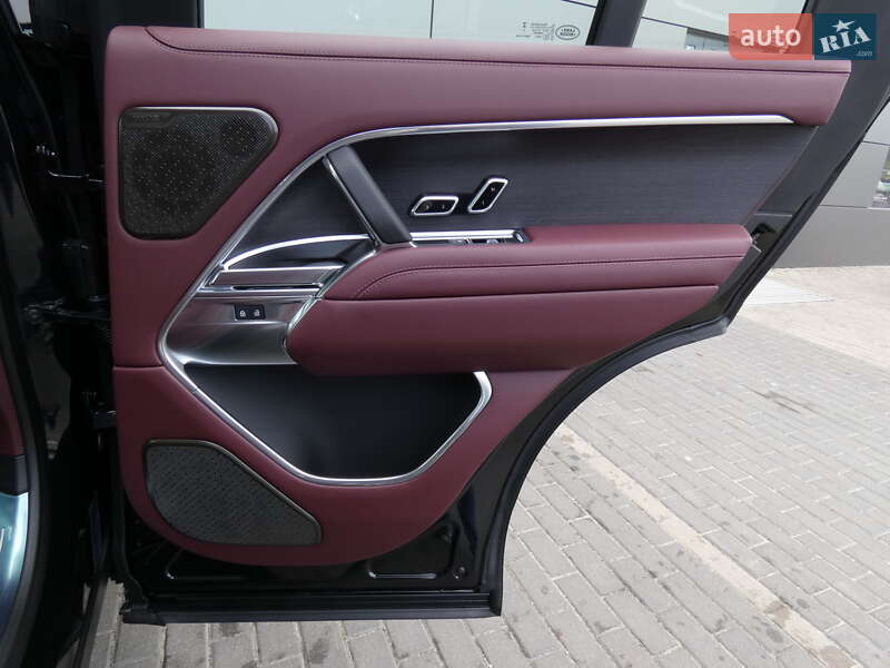 Позашляховик / Кросовер Land Rover Range Rover 2025 в Києві