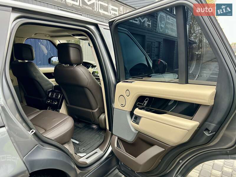 Внедорожник / Кроссовер Land Rover Range Rover 2018 в Киеве фото 45 Внедорожник / Кроссовер Land Rover Range Rover 2018 в Киеве