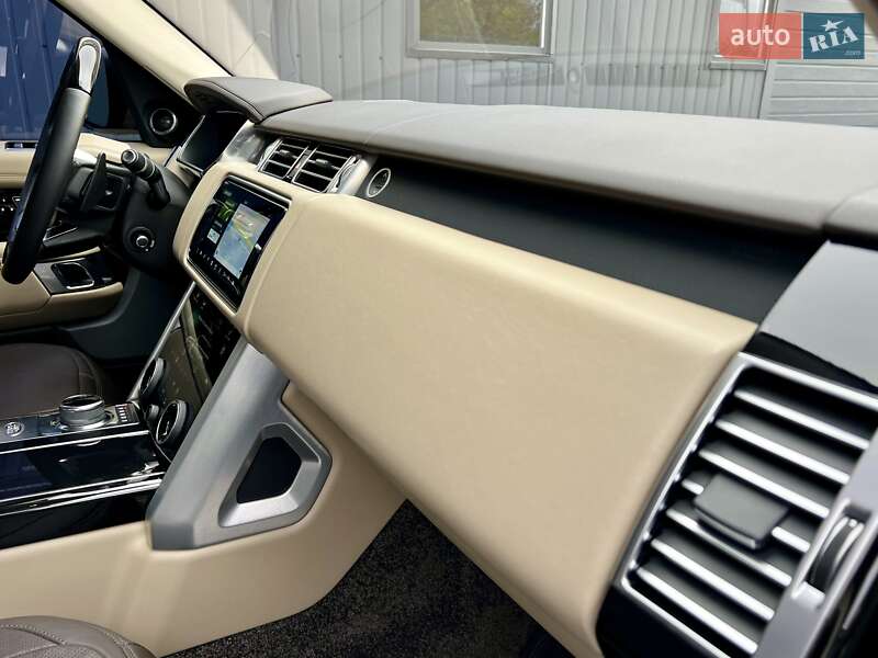 Внедорожник / Кроссовер Land Rover Range Rover 2018 в Киеве фото 58 Внедорожник / Кроссовер Land Rover Range Rover 2018 в Киеве