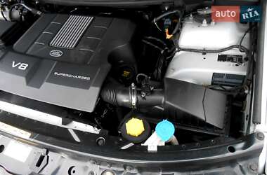 Позашляховик / Кросовер Land Rover Range Rover 2010 в  фото 11 Позашляховик / Кросовер Land Rover Range Rover 2010 в