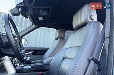 Позашляховик / Кросовер Land Rover Range Rover 2021 в 