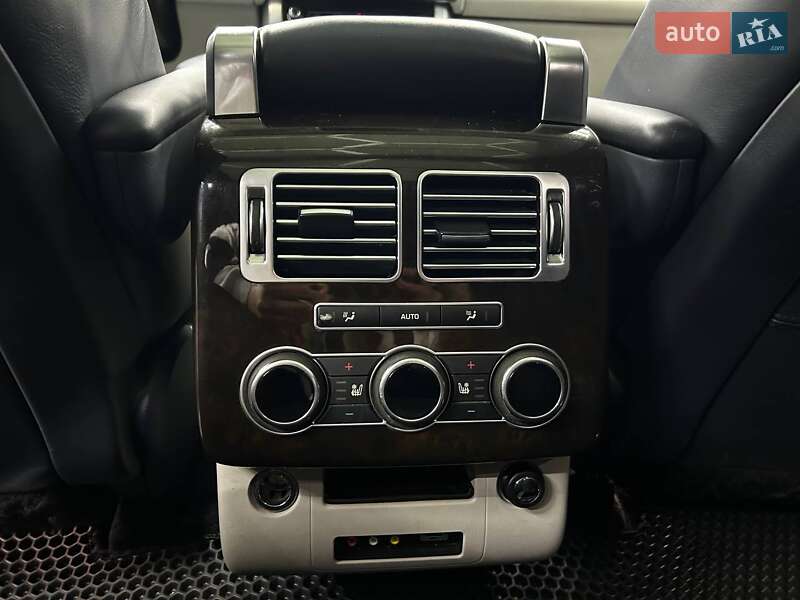 Позашляховик / Кросовер Land Rover Range Rover 2013 в Чернівцях фото 17 Позашляховик / Кросовер Land Rover Range Rover 2013 в Чернівцях