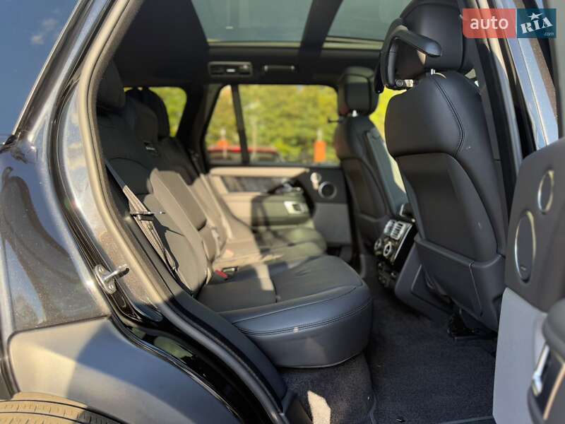 Внедорожник / Кроссовер Land Rover Range Rover 2020 в Одессе фото 37 Внедорожник / Кроссовер Land Rover Range Rover 2020 в Одессе