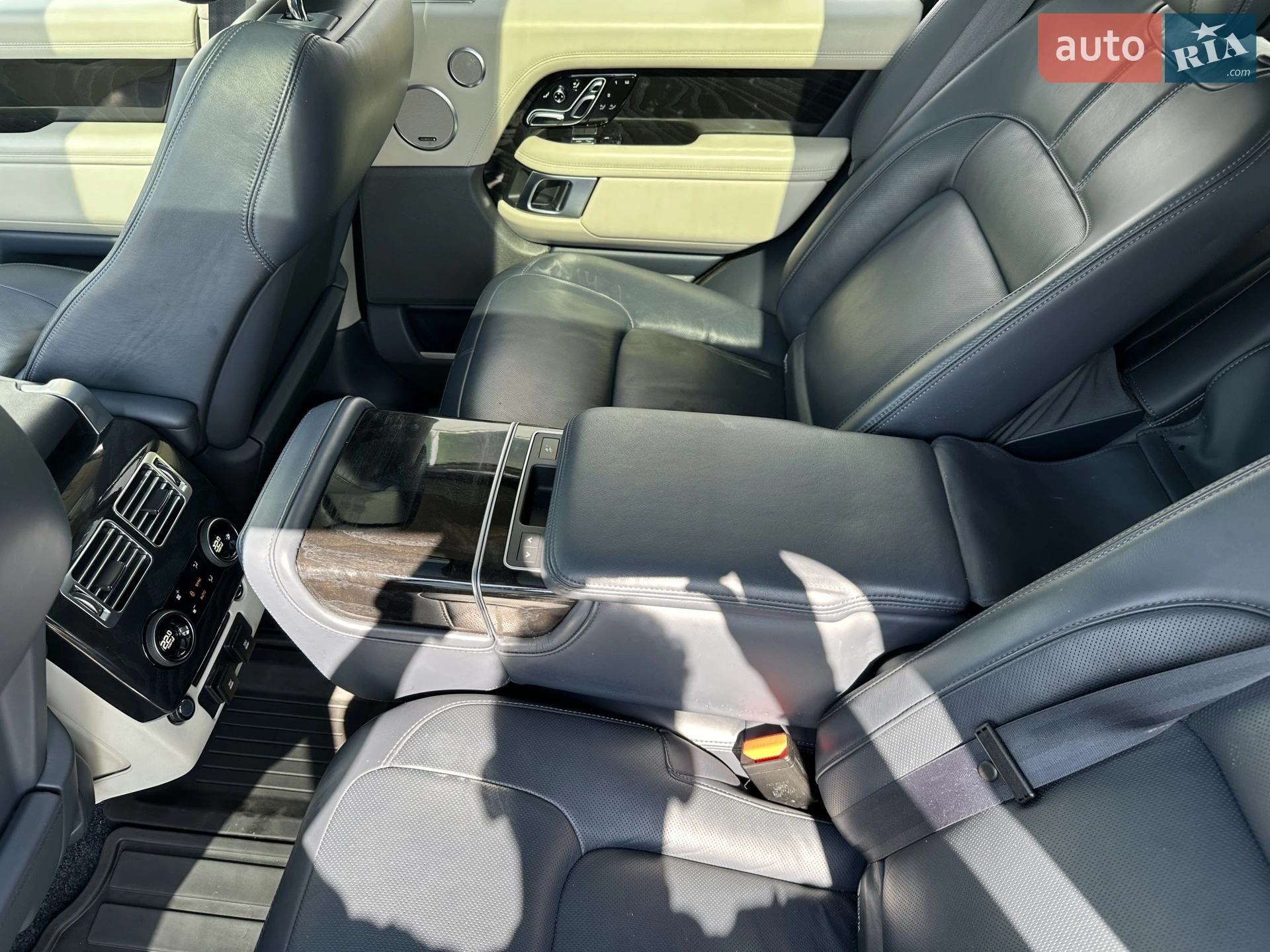 2019 Land Rover Range Rover - мініатюра 11