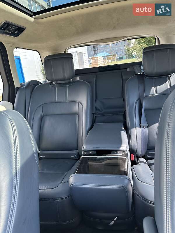 Позашляховик / Кросовер Land Rover Range Rover 2019 в Києві фото 22 Позашляховик / Кросовер Land Rover Range Rover 2019 в Києві