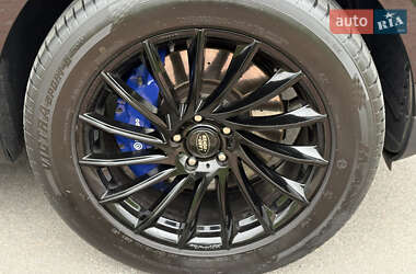 Внедорожник / Кроссовер Land Rover Range Rover 2015 в 