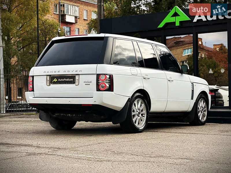 Внедорожник / Кроссовер Land Rover Range Rover 2011 в Киеве