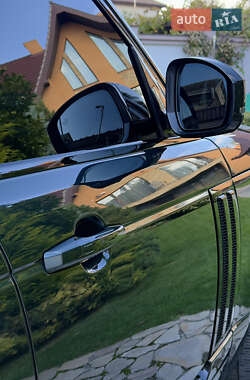 Внедорожник / Кроссовер Land Rover Range Rover 2013 в 