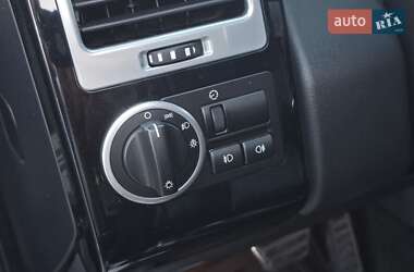 Позашляховик / Кросовер Land Rover Range Rover 2011 в 