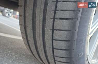 Позашляховик / Кросовер Land Rover Range Rover 2011 в 