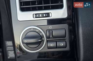 Позашляховик / Кросовер Land Rover Range Rover 2011 в 