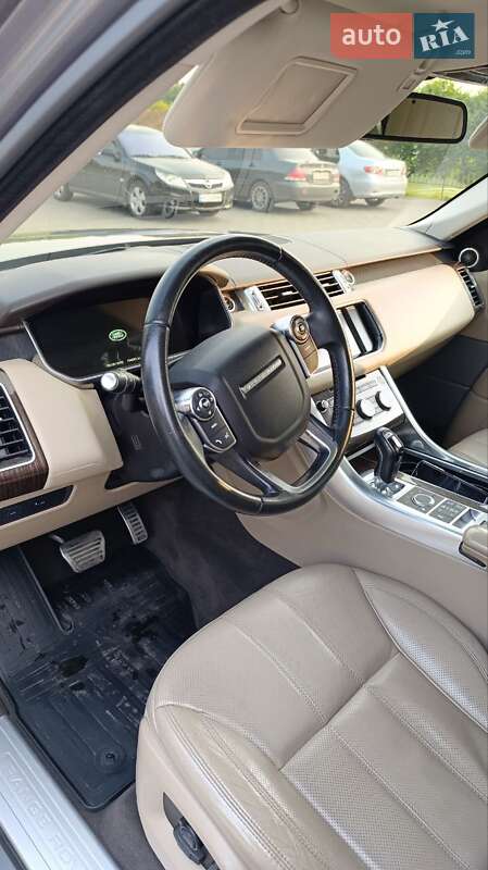 Внедорожник / Кроссовер Land Rover Range Rover 2015 в Лозовой фото 9 Внедорожник / Кроссовер Land Rover Range Rover 2015 в Лозовой