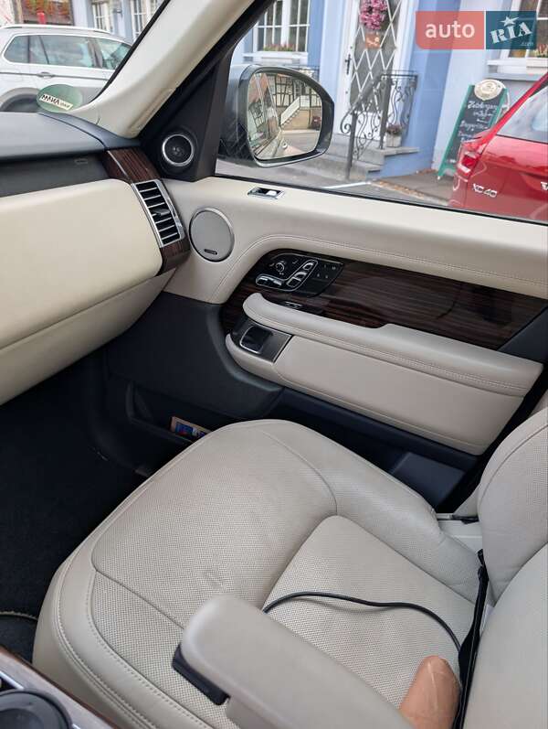 Позашляховик / Кросовер Land Rover Range Rover 2018 в Чернівцях фото 23 Позашляховик / Кросовер Land Rover Range Rover 2018 в Чернівцях