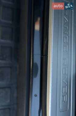 Позашляховик / Кросовер Land Rover Range Rover 2016 в  фото 49 Позашляховик / Кросовер Land Rover Range Rover 2016 в