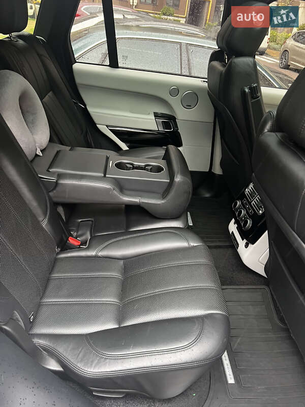 Позашляховик / Кросовер Land Rover Range Rover 2016 в Києві фото 16 Позашляховик / Кросовер Land Rover Range Rover 2016 в Києві
