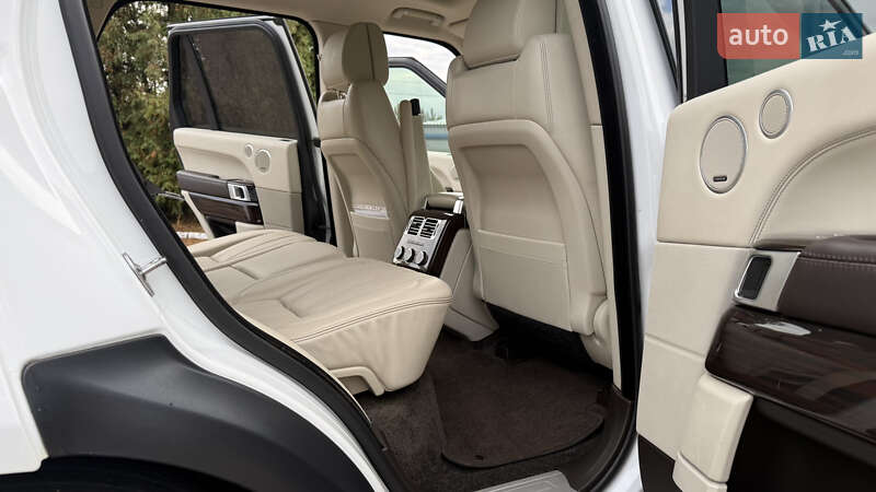 Внедорожник / Кроссовер Land Rover Range Rover 2015 в Ровно