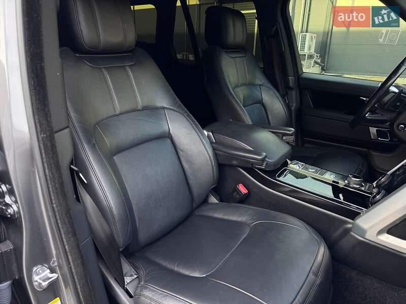 Внедорожник / Кроссовер Land Rover Range Rover 2018 в Киеве фото 30 Внедорожник / Кроссовер Land Rover Range Rover 2018 в Киеве
