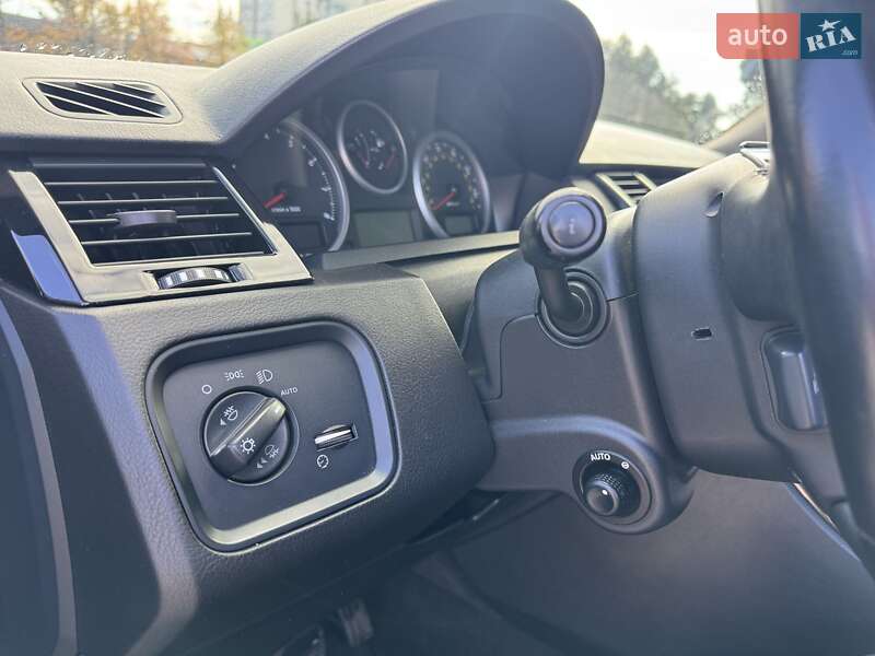 Позашляховик / Кросовер Land Rover Range Rover 2008 в Дніпрі фото 4 Позашляховик / Кросовер Land Rover Range Rover 2008 в Дніпрі