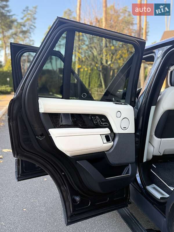 Внедорожник / Кроссовер Land Rover Range Rover 2019 в Киеве фото 10 Внедорожник / Кроссовер Land Rover Range Rover 2019 в Киеве
