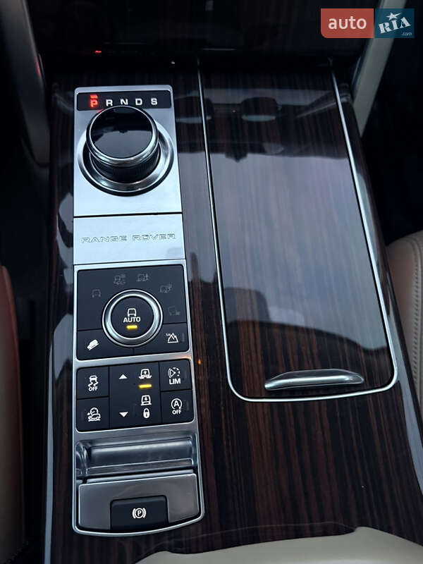 Внедорожник / Кроссовер Land Rover Range Rover 2017 в Хмельницком