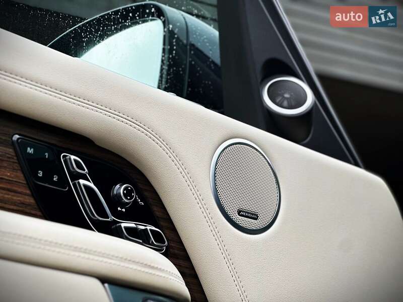 Внедорожник / Кроссовер Land Rover Range Rover 2018 в Киеве