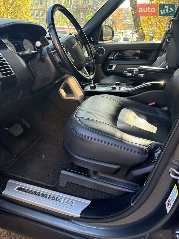 Внедорожник / Кроссовер Land Rover Range Rover 2018 в Киеве фото 10 Внедорожник / Кроссовер Land Rover Range Rover 2018 в Киеве