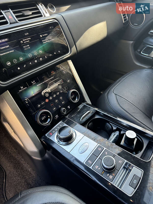 Внедорожник / Кроссовер Land Rover Range Rover 2018 в Киеве фото 12 Внедорожник / Кроссовер Land Rover Range Rover 2018 в Киеве