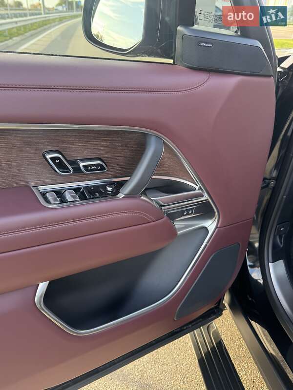 Внедорожник / Кроссовер Land Rover Range Rover 2023 в Киеве фото 33 Внедорожник / Кроссовер Land Rover Range Rover 2023 в Киеве
