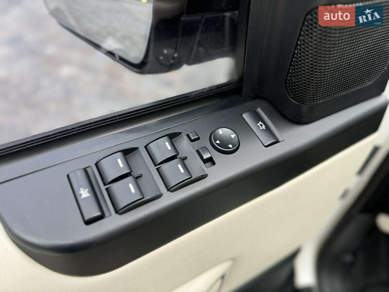 Внедорожник / Кроссовер Land Rover Range Rover 2010 в Харькове фото 46 Внедорожник / Кроссовер Land Rover Range Rover 2010 в Харькове