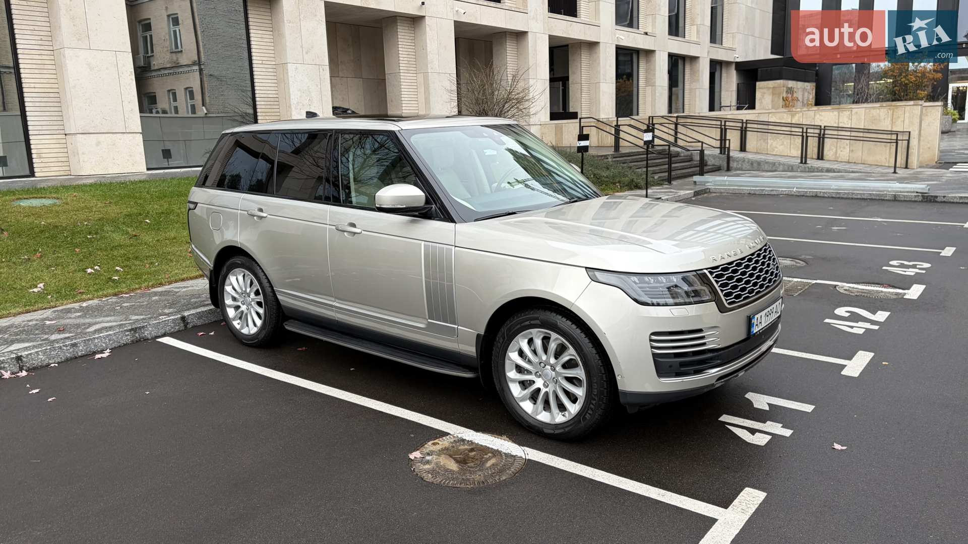 2018 Land Rover Range Rover - мініатюра 9