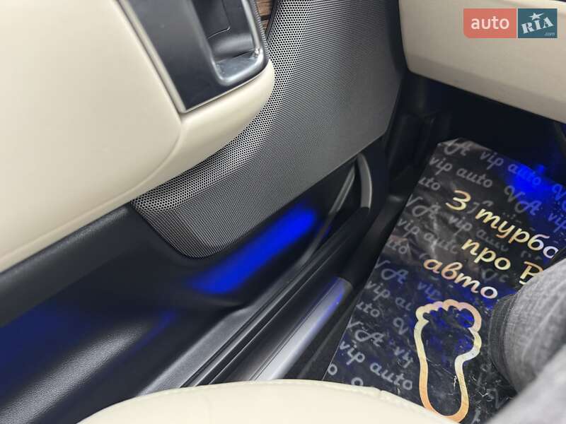 Позашляховик / Кросовер Land Rover Range Rover 2018 в Тернополі фото 103 Позашляховик / Кросовер Land Rover Range Rover 2018 в Тернополі