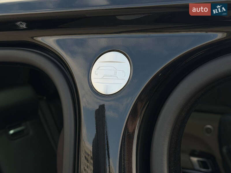 Внедорожник / Кроссовер Land Rover Range Rover 2015 в Запорожье