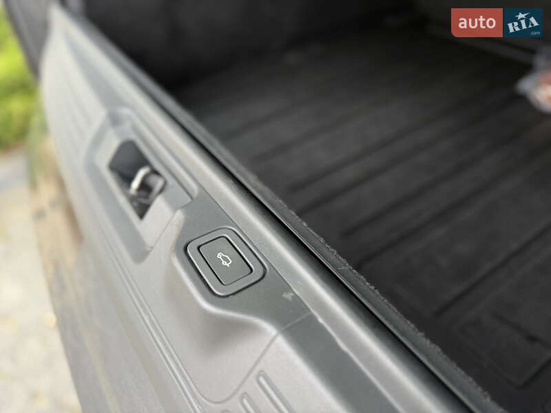 Внедорожник / Кроссовер Land Rover Range Rover 2021 в Львове