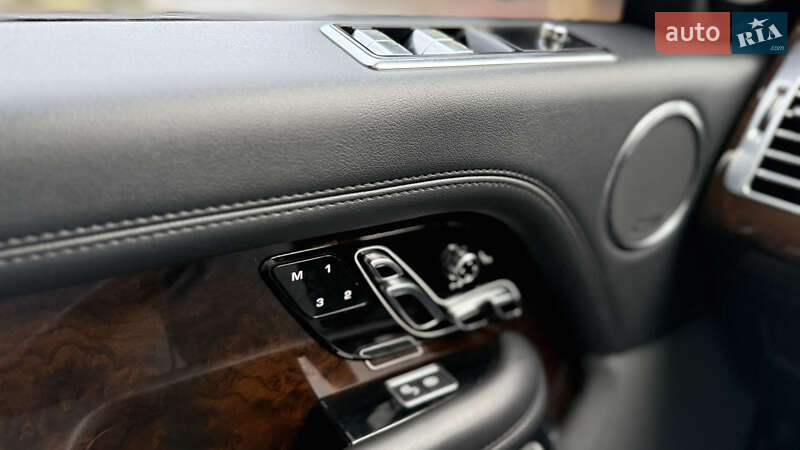 Внедорожник / Кроссовер Land Rover Range Rover 2017 в Киеве