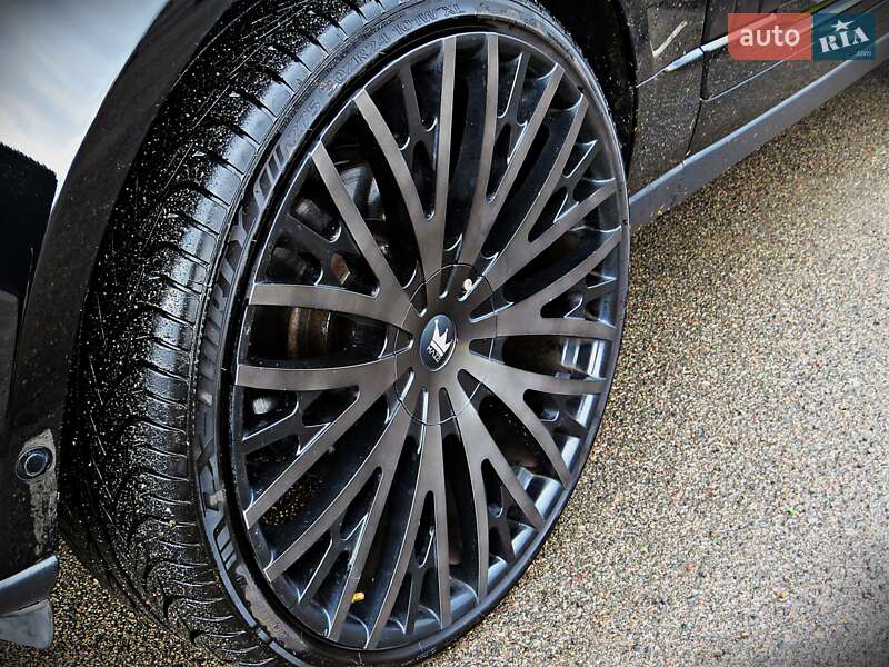 Внедорожник / Кроссовер Land Rover Range Rover 2015 в Черкассах