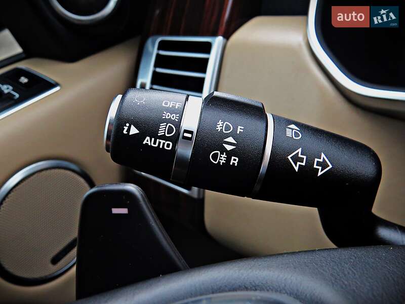 Внедорожник / Кроссовер Land Rover Range Rover 2015 в Черкассах