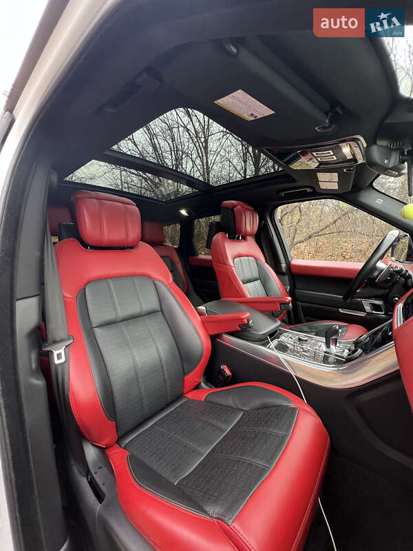 Внедорожник / Кроссовер Land Rover Range Rover 2018 в Киеве фото 53 Внедорожник / Кроссовер Land Rover Range Rover 2018 в Киеве
