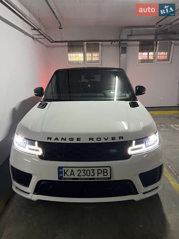 Внедорожник / Кроссовер Land Rover Range Rover 2018 в Киеве фото 63 Внедорожник / Кроссовер Land Rover Range Rover 2018 в Киеве