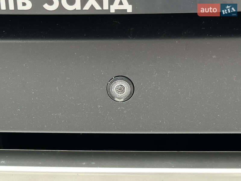 Внедорожник / Кроссовер Land Rover Range Rover 2018 в Киеве