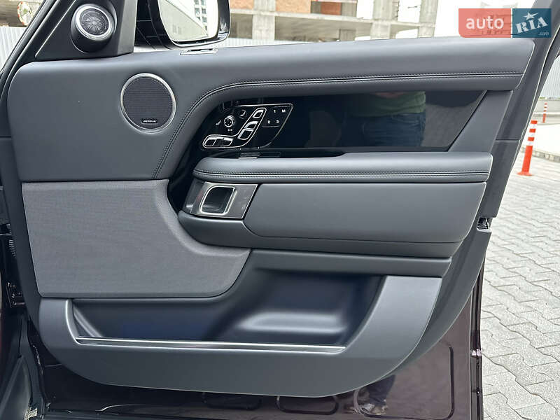 Внедорожник / Кроссовер Land Rover Range Rover 2018 в Киеве