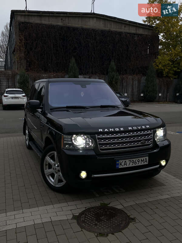 Внедорожник / Кроссовер Land Rover Range Rover 2010 в Киеве