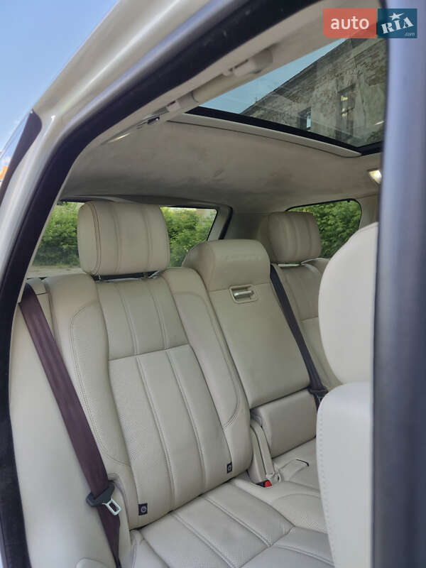 Позашляховик / Кросовер Land Rover Range Rover 2016 в Києві фото 34 Позашляховик / Кросовер Land Rover Range Rover 2016 в Києві